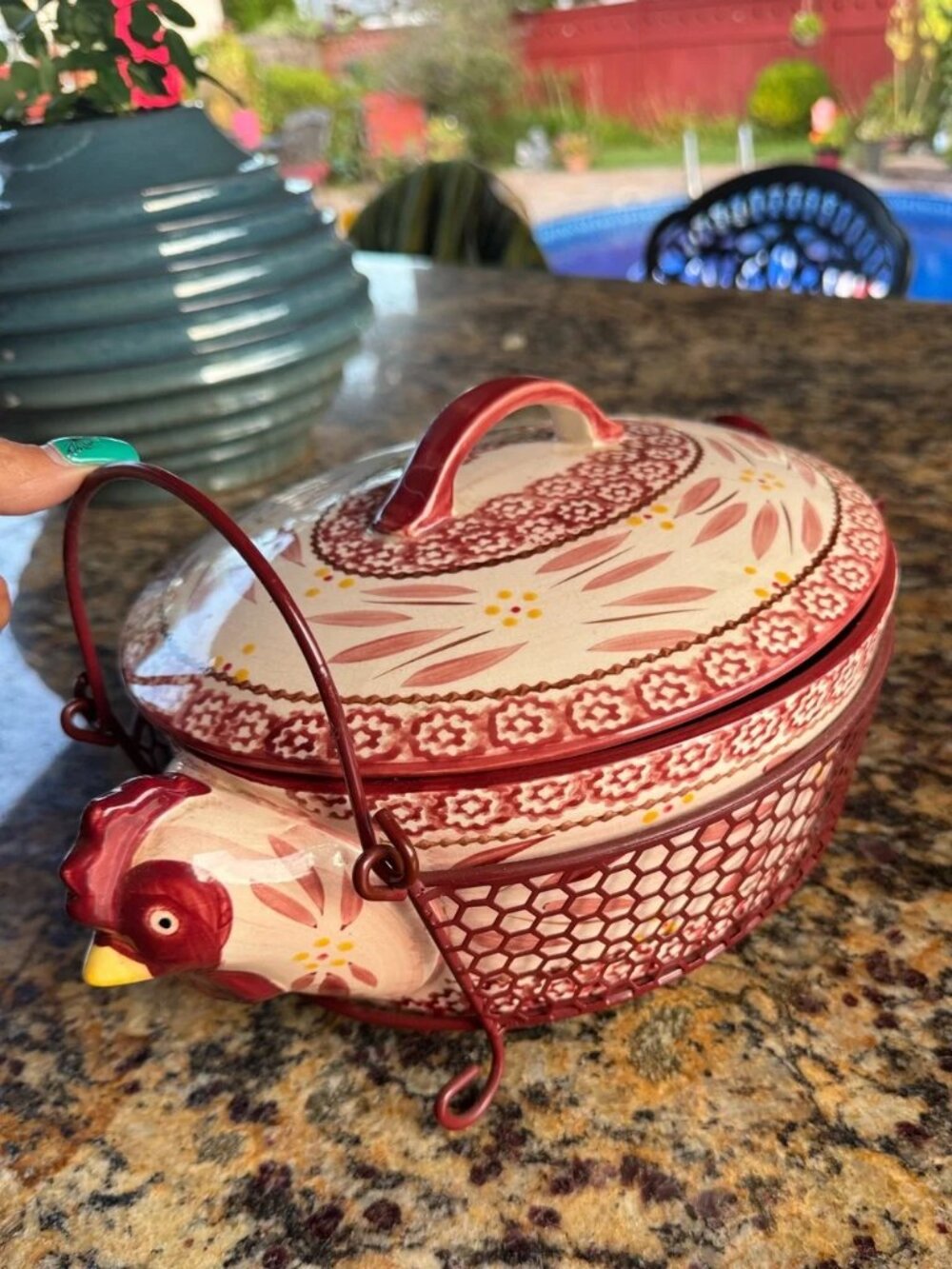 2.5qt Casserole & Carrier Temp-tations Red Tara Old World Spice Chicken RARE!